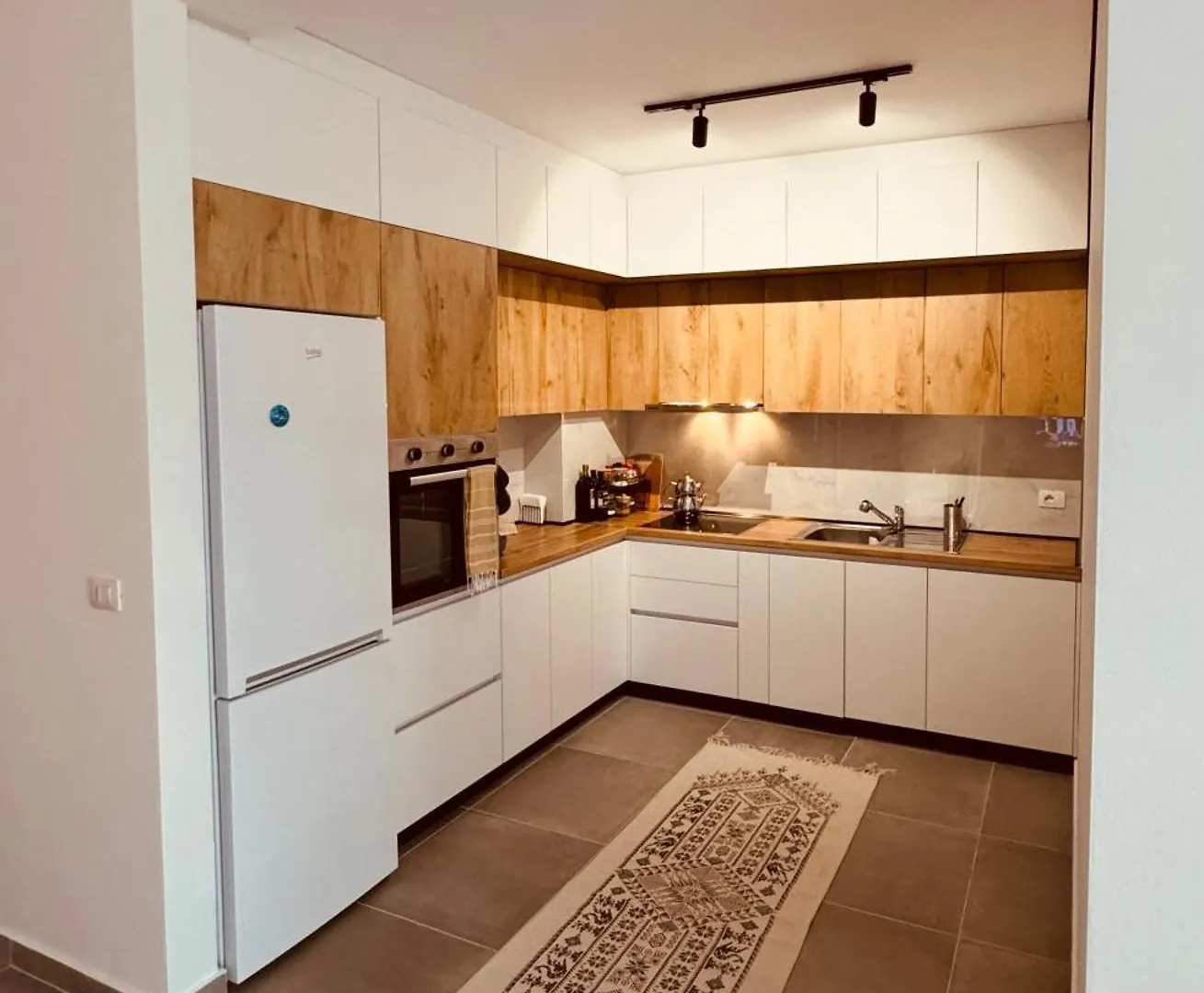 M&E Premium Apartments - San Pietro Durrës